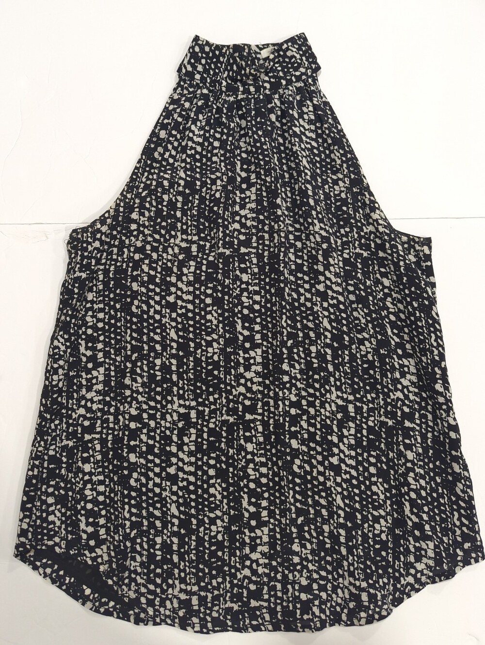 Kenneth Cole 100% Silk Black & White High-Neck Halter Top Snake Print Women's 2
